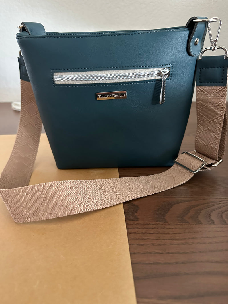 Bags & Totes